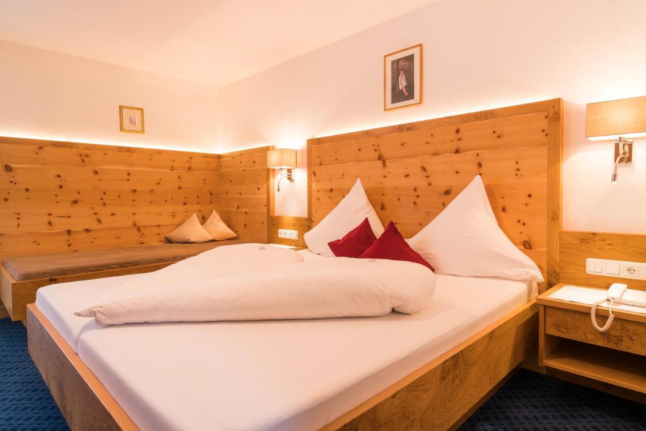 Bergsporthotel Antonie Gries im Sellrain Exterior photo