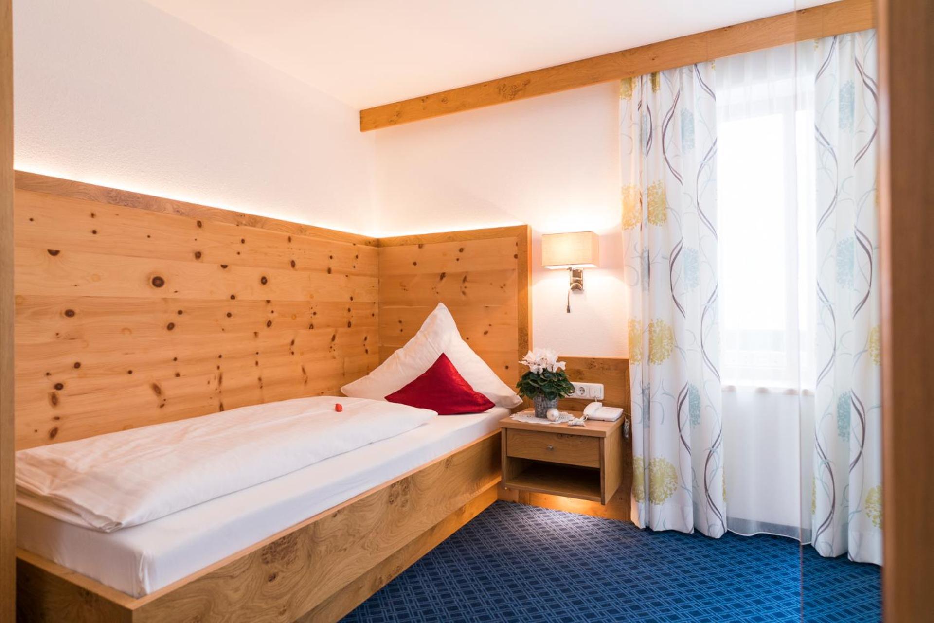 Bergsporthotel Antonie Gries im Sellrain Exterior photo